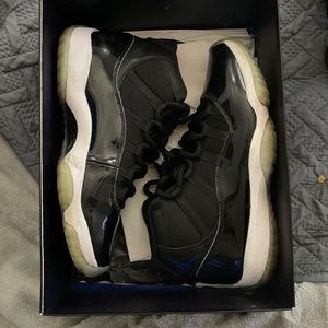 Jordan 11s